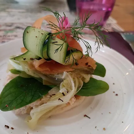 Pause Bien-etre & Nature Dans La Du Moine 住宿加早餐酒店 4*